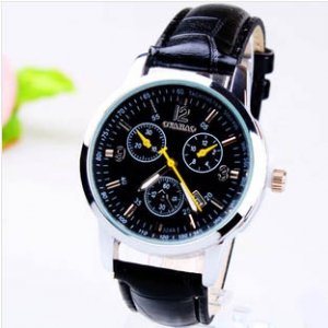 164333 Classic Casual leather watch