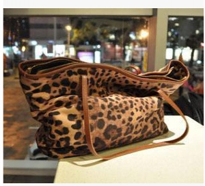 Leopard printed leather Handbags
