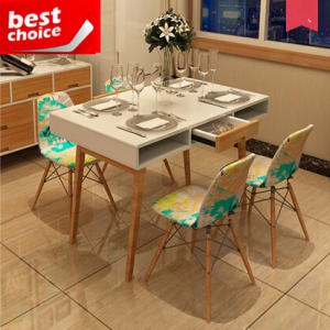 Dining table & four chairs (1.2M)