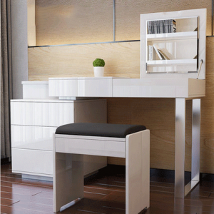 preorder-Dressing table + chair
