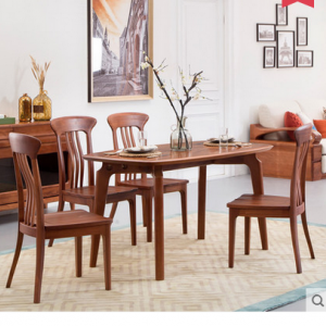预售-北欧全实木餐桌+4椅子