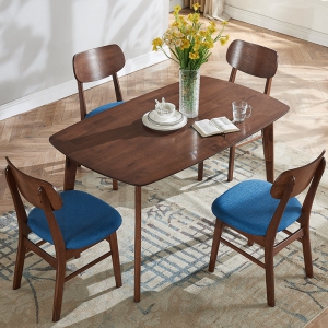 预售-北欧纯实木餐桌椅组合 家用餐厅饭桌椅子 简约小户型实木4人餐桌