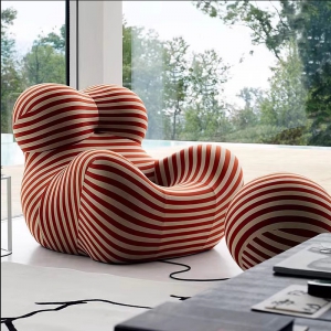 预售-意大利设计师创意布艺单人的妈妈怀抱沙发休闲网红ins风轻奢客厅